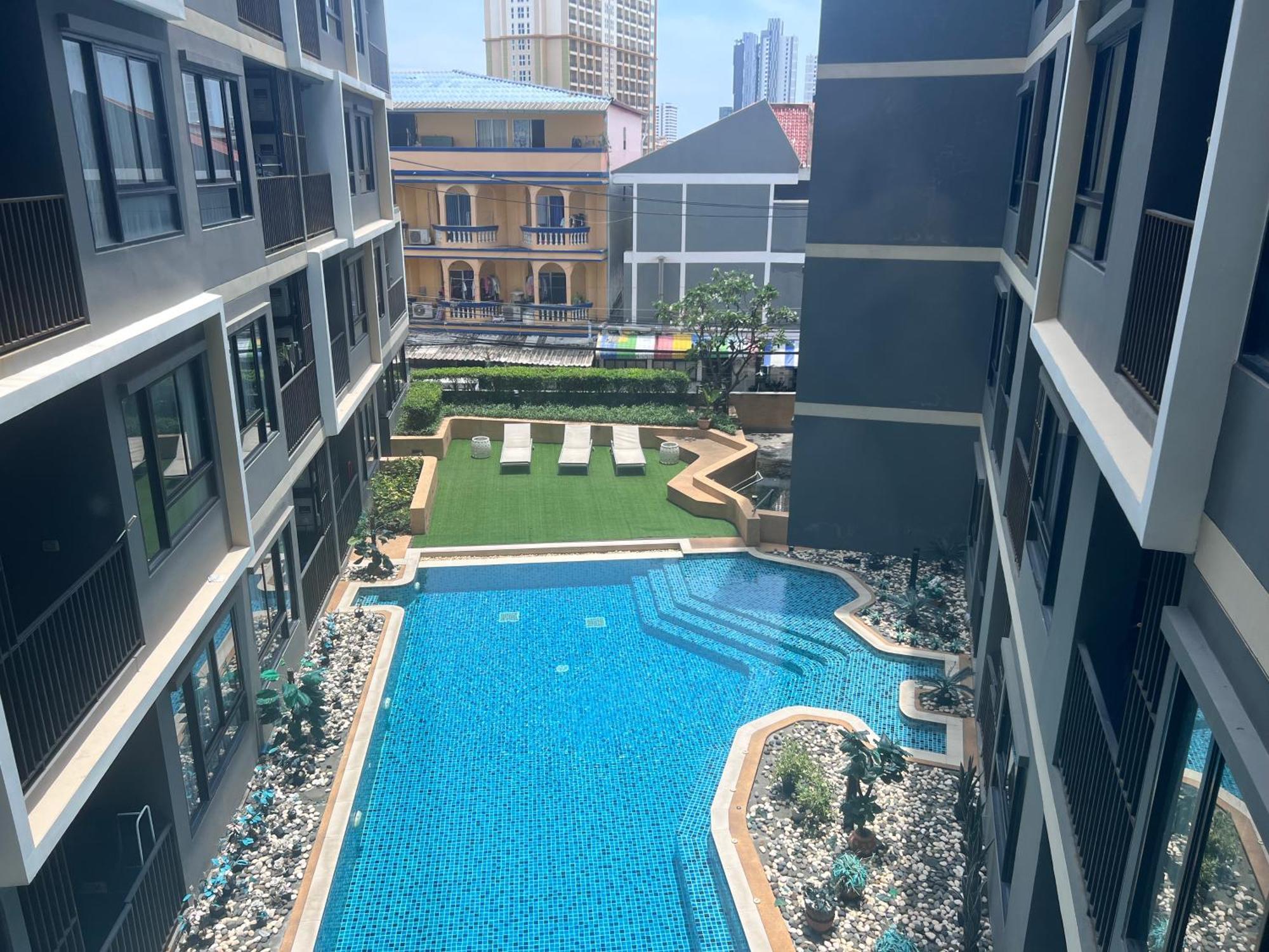 Downtown The Urban Attitude - Lin Appartamento Pattaya